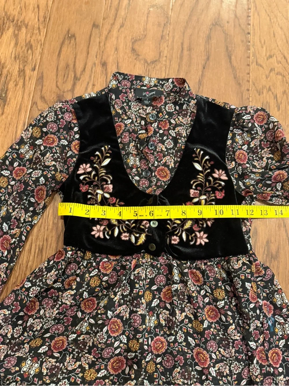 I.N. Girl vintage girl